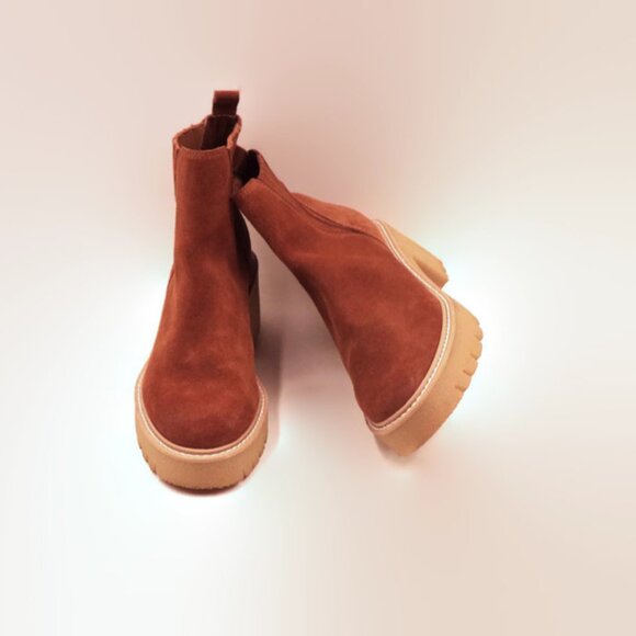 NIB! Steve Madden Brown/Cognac Suede Ankle Boots, Sz.6 - Picture 1 of 6